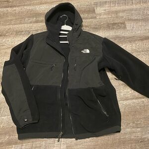 North face black jacket